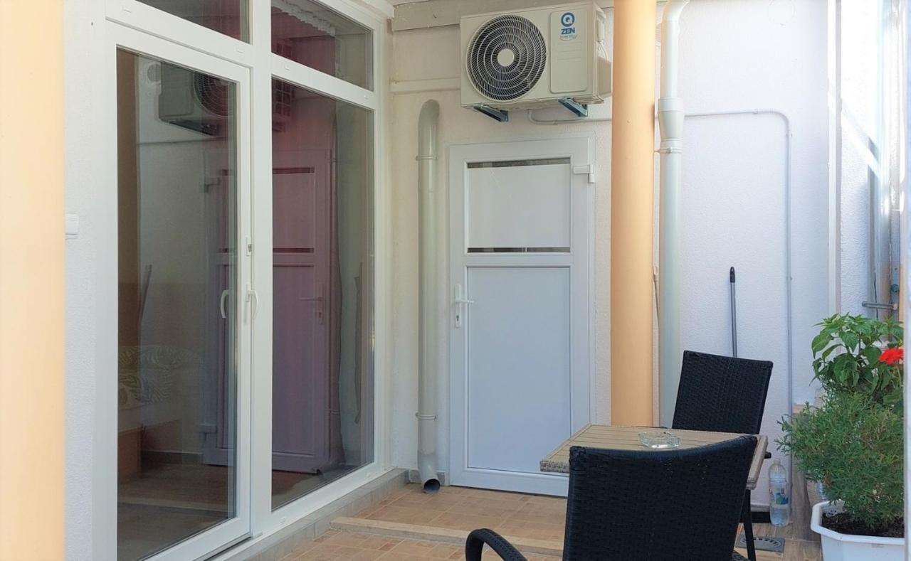 Amore House With Apartment Umag Bagian luar foto